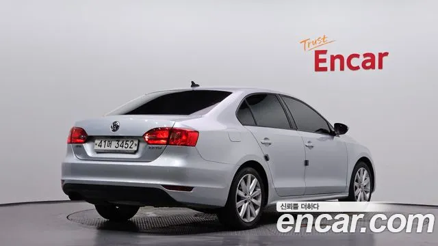 Volkswagen Jetta 2014 thumb 2