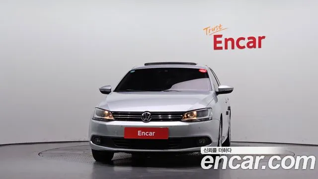 Volkswagen Jetta 2014 thumb 3