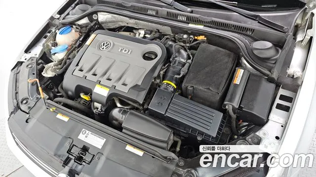 Volkswagen Jetta 2014 thumb 6
