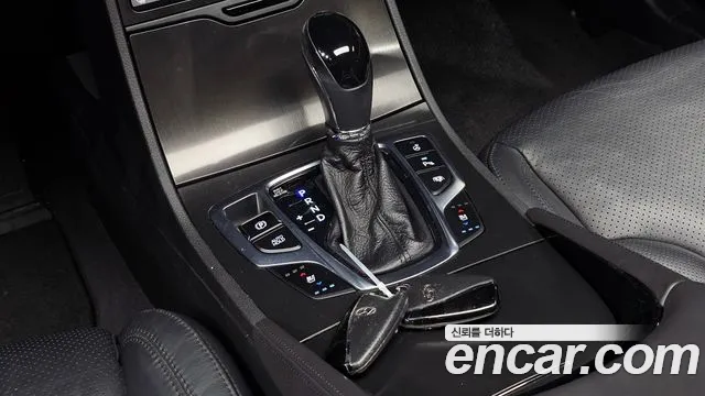 Hyundai Grandeur 2014 thumb 9