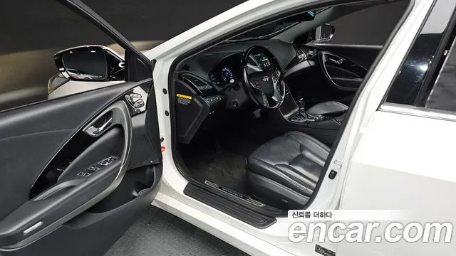 Hyundai Grandeur 2014 thumb 10