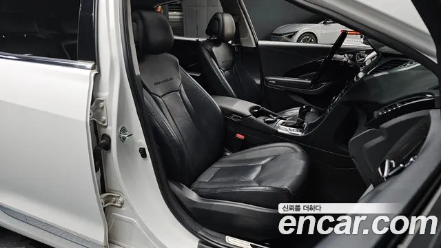 Hyundai Grandeur 2014 thumb 11