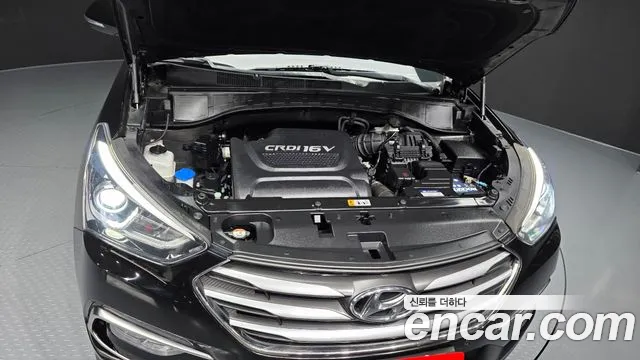 Hyundai Santa Fe 2017 thumb 5