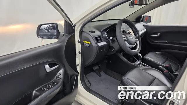 Kia Morning 2015 thumb 10