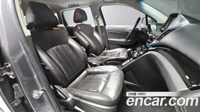 ChevroletGMDaewoo Orlando 2012 thumb 11