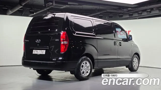Hyundai Starex 2012 thumb 2