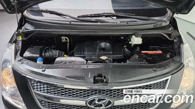 Hyundai Starex 2012 thumb 6