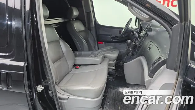 Hyundai Starex 2012 thumb 11