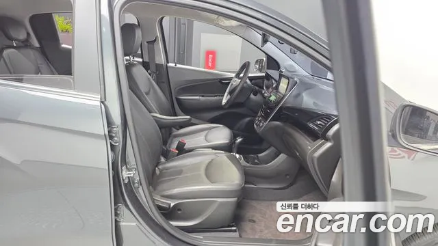 ChevroletGMDaewoo Spark 2016 thumb 11