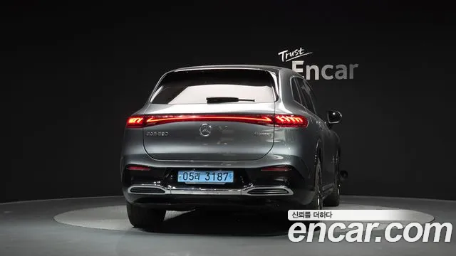 Mercedes-Benz EQS 2023 thumb 3