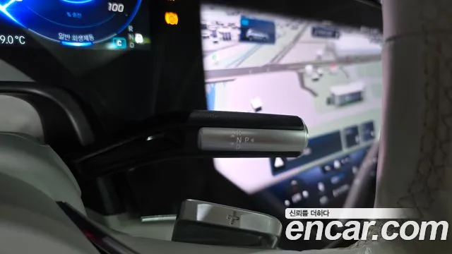Mercedes-Benz EQS 2023 thumb 8