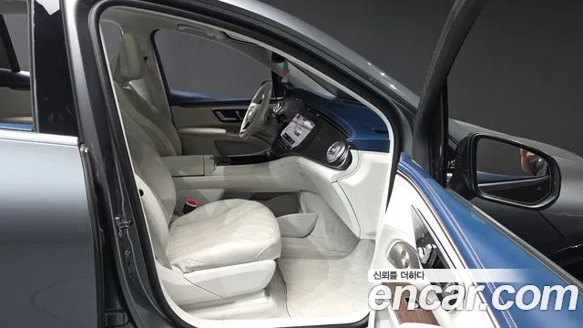 Mercedes-Benz EQS 2023 thumb 10