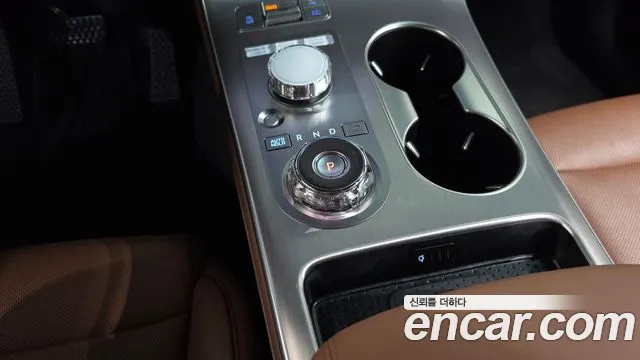 Genesis GV70 2024 thumb 9