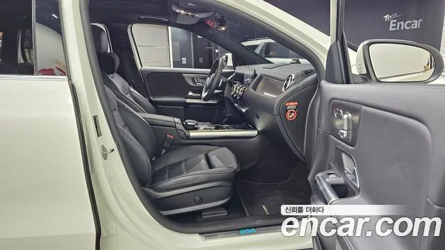 Mercedes-Benz EQA 2022 thumb 11