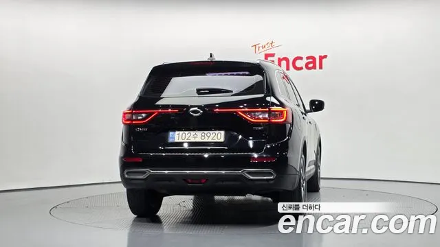 Renault-KoreaSamsung Koleos 2016 thumb 3