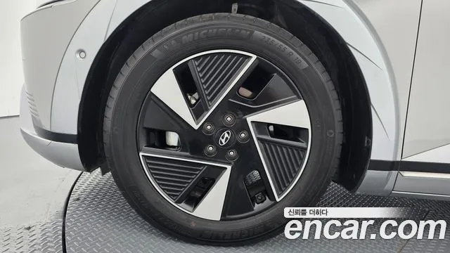 Hyundai IONIQ 5 2024 thumb 5