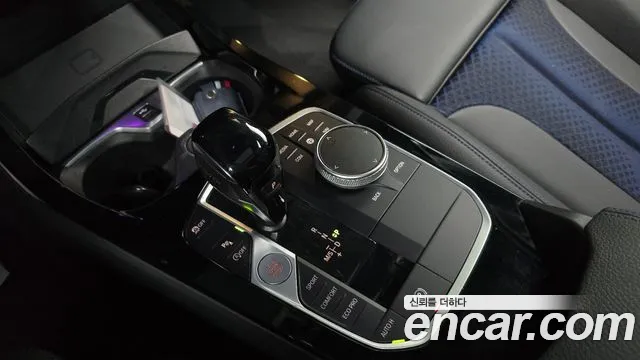 BMW 1-Series 2023 thumb 8