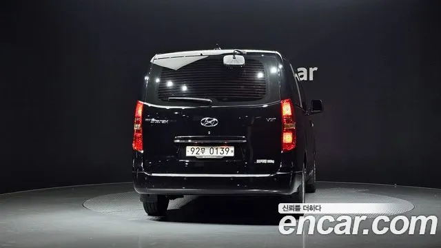Hyundai Starex 2018 thumb 4