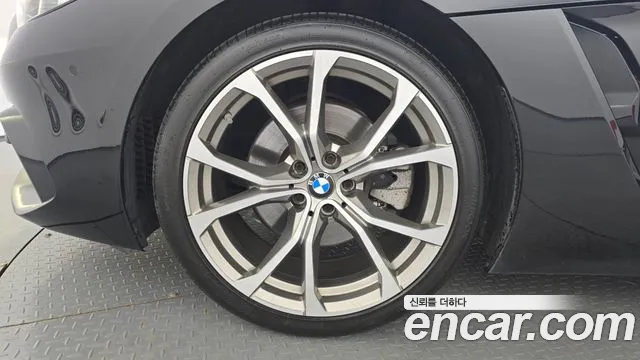 BMW Z4 2022 thumb 5