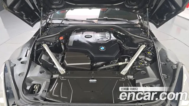BMW Z4 2022 thumb 6