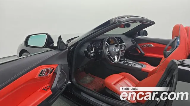 BMW Z4 2022 thumb 10