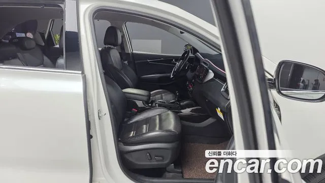 Kia Sorento 2015 thumb 11