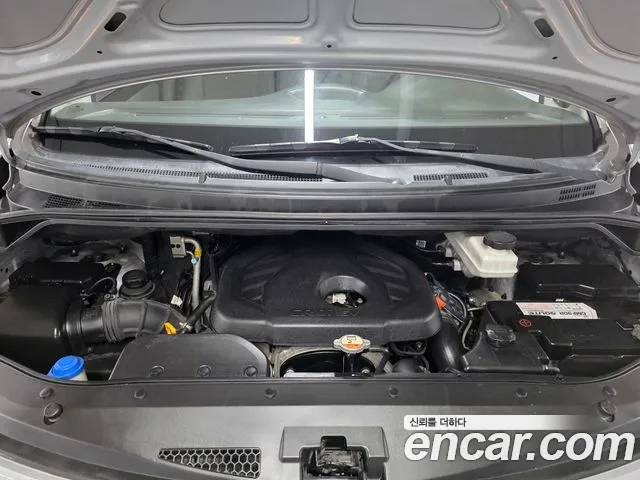 Hyundai Starex 2017 thumb 6