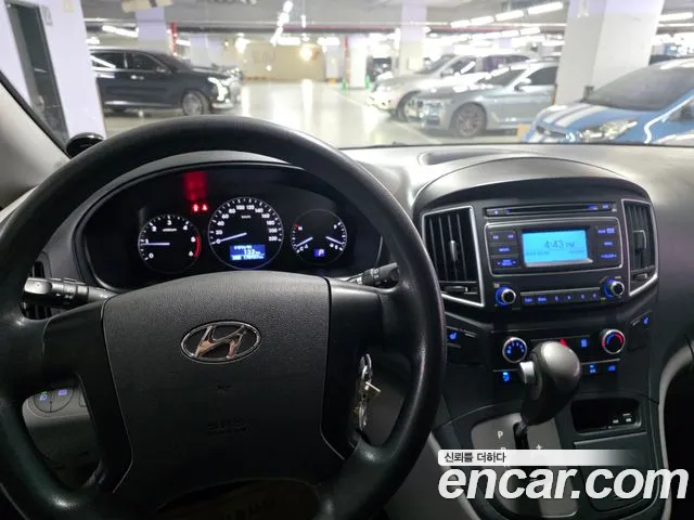 Hyundai Starex 2017 thumb 7