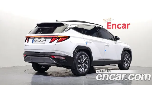 Hyundai Tucson 2023 thumb 2