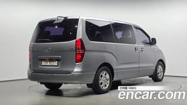 Hyundai Starex 2012 thumb 2