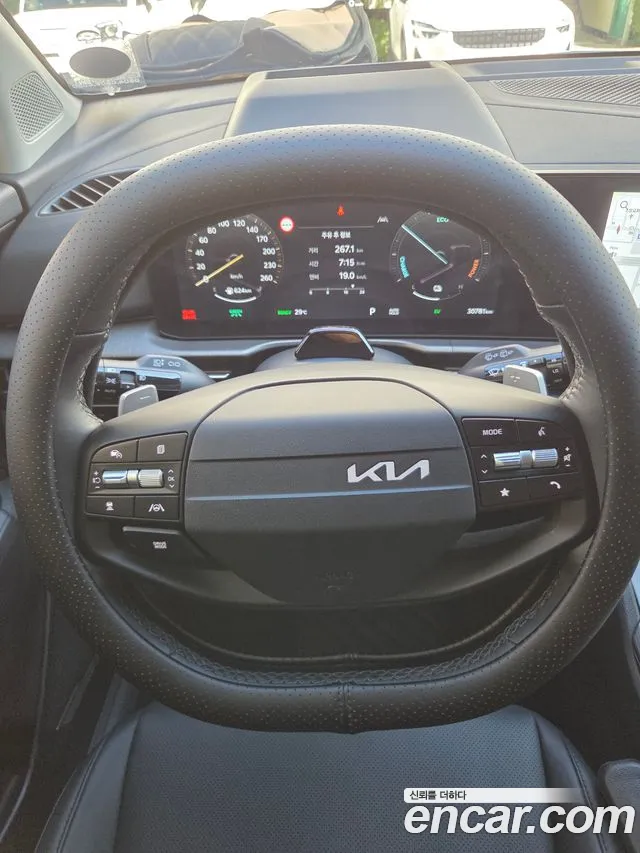 Kia Sportage 2025 thumb 8