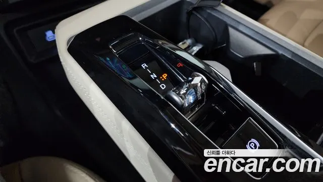 KG_Mobility_Ssangyong Actyon 2025 thumb 9
