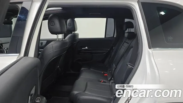 Mercedes-Benz GLB 2021 thumb 12