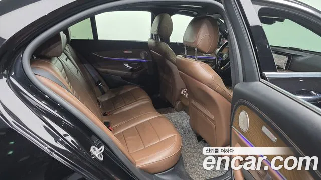 Mercedes-Benz E-Класс 2021 thumb 12