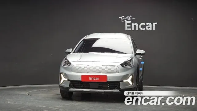 Kia Niro 2022 thumb 3