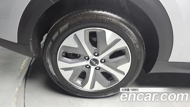 Kia Niro 2022 thumb 5