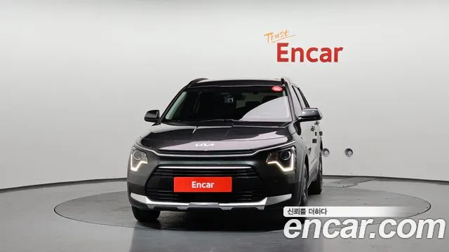 Kia Niro 2022 thumb 3