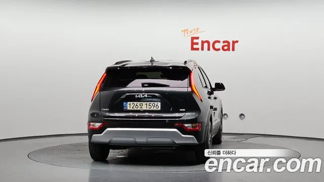 Kia Niro 2022 thumb 4