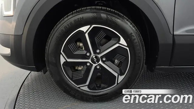 Kia Niro 2022 thumb 5