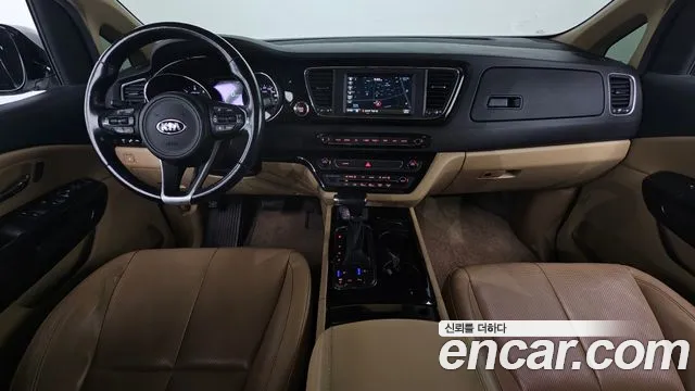 Kia Carnival 2017 thumb 7
