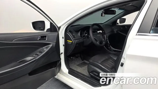 Hyundai Sonata 2013 thumb 10