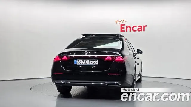 Mercedes-Benz E-Класс 2025 thumb 4