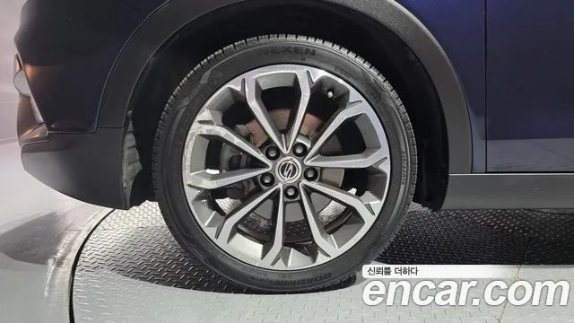 KG_Mobility_Ssangyong TIBOLI 2016 thumb 5