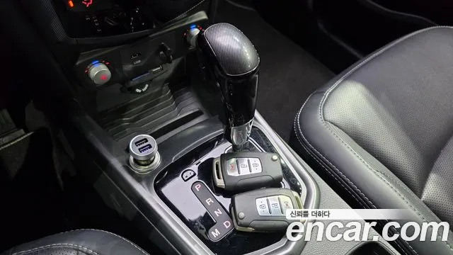 KG_Mobility_Ssangyong TIBOLI 2016 thumb 9