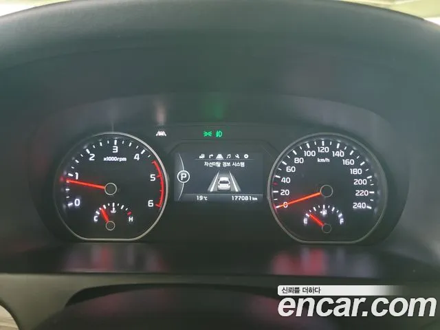 Kia Mohave 2018 thumb 8