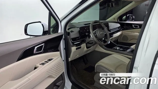 Kia Carnival 2024 thumb 10