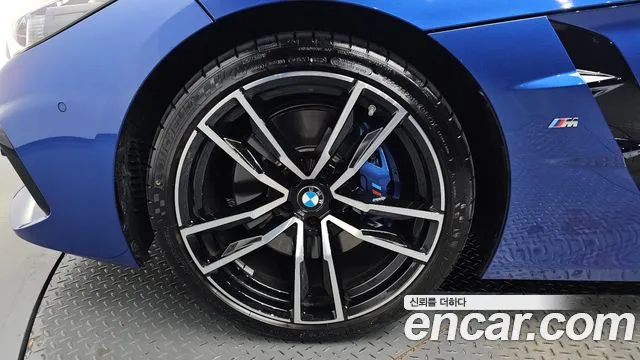 BMW Z4 2025 thumb 4