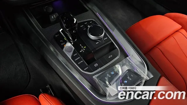 BMW Z4 2025 thumb 8