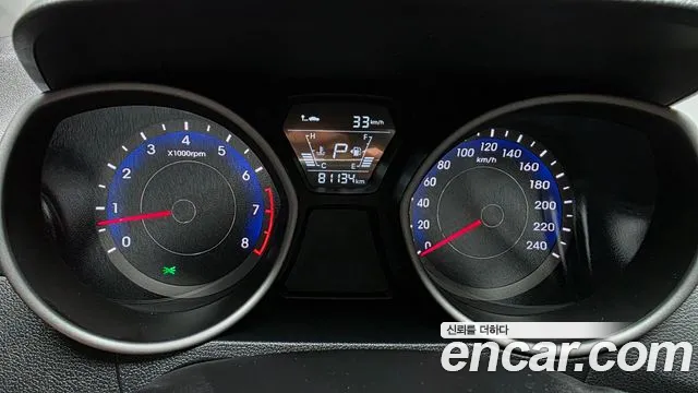 Hyundai Avante 2015 thumb 8