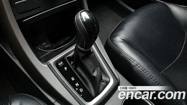 Hyundai Avante 2015 thumb 9